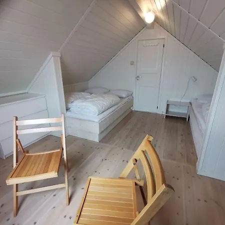 Ferie Pa Bryggekanten I Kristiansand, Flekkeroy, Batutleie I Sommerhalvaret Ferienhaus Kristiansand