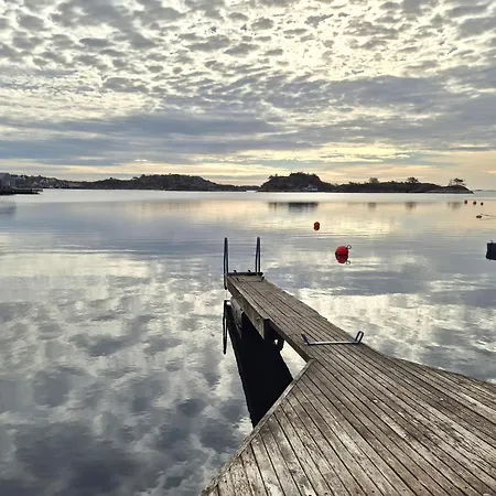 Ferienhaus Ferie Pa Bryggekanten I Kristiansand, Flekkeroy, Batutleie I Sommerhalvaret