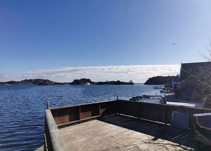בית נופש Ferie Pa Bryggekanten I Kristiansand, Flekkeroy קריסטיאנסאנד